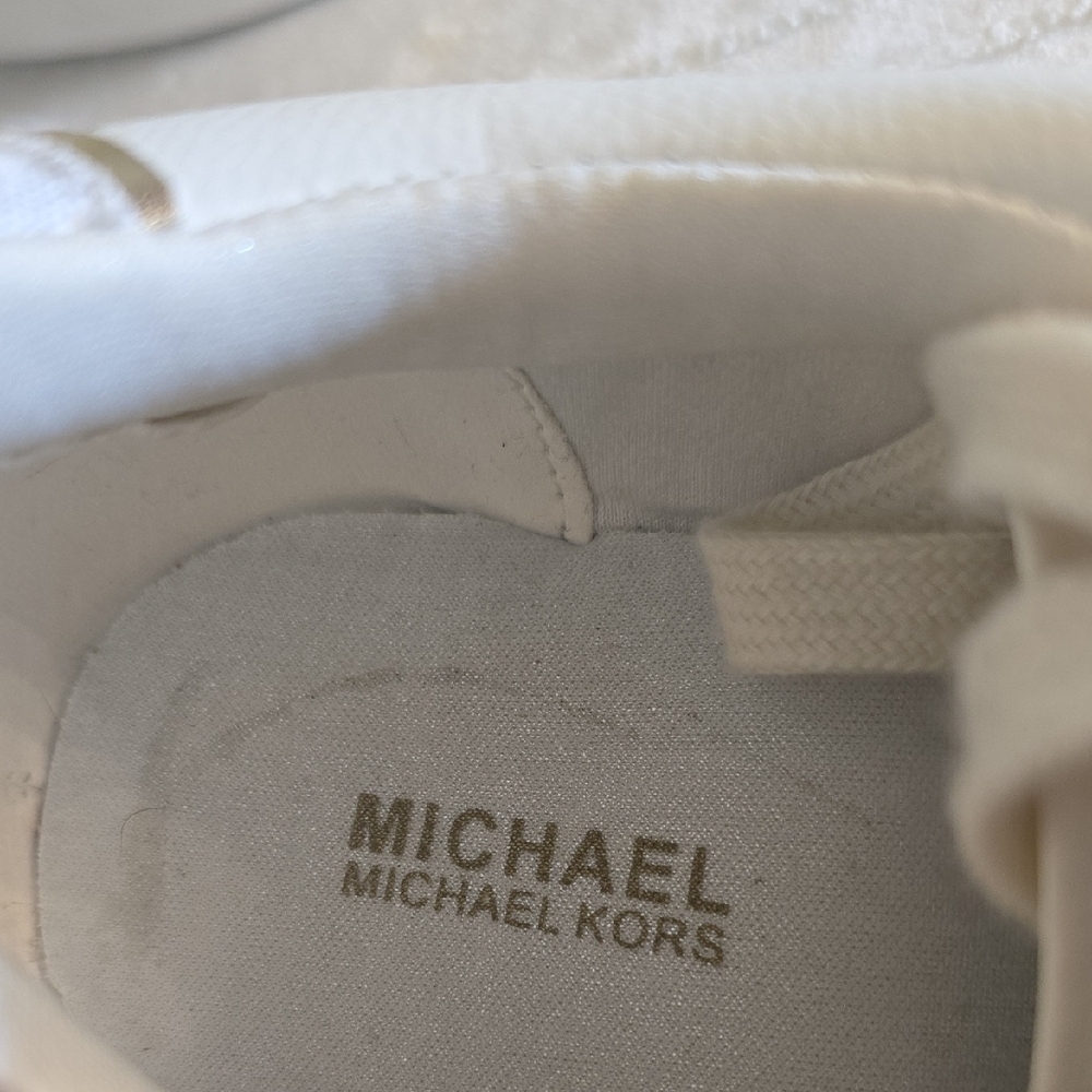 Michael Kors White Sneakers with Metallic Logo - Picture 2 of 9